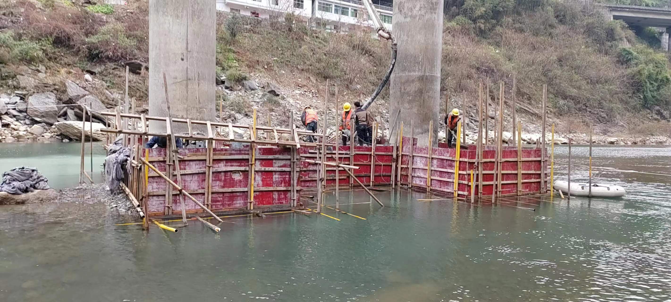 白云水利工程施工中堤坝渗漏原因以及防渗加固技术
